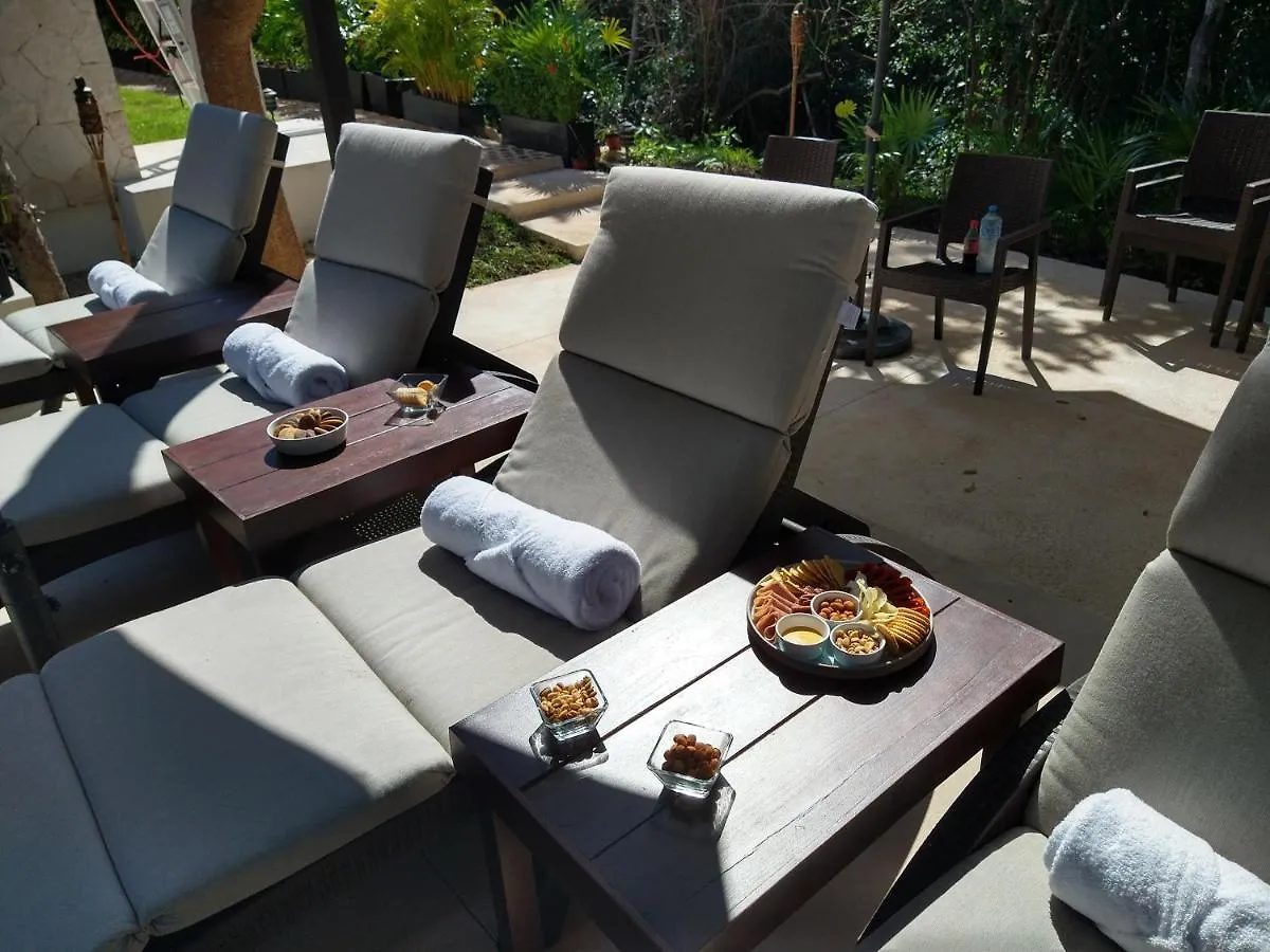 *** Bed and breakfast Xaha Villas Suites&Golf Resort Tulum México