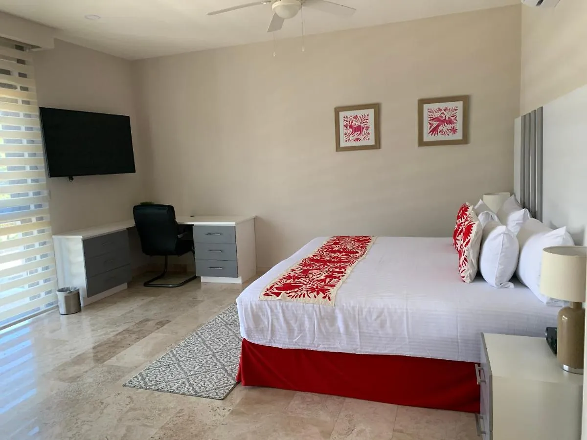 Xaha Villas Suites&Golf Resort Tulum Bed and breakfast