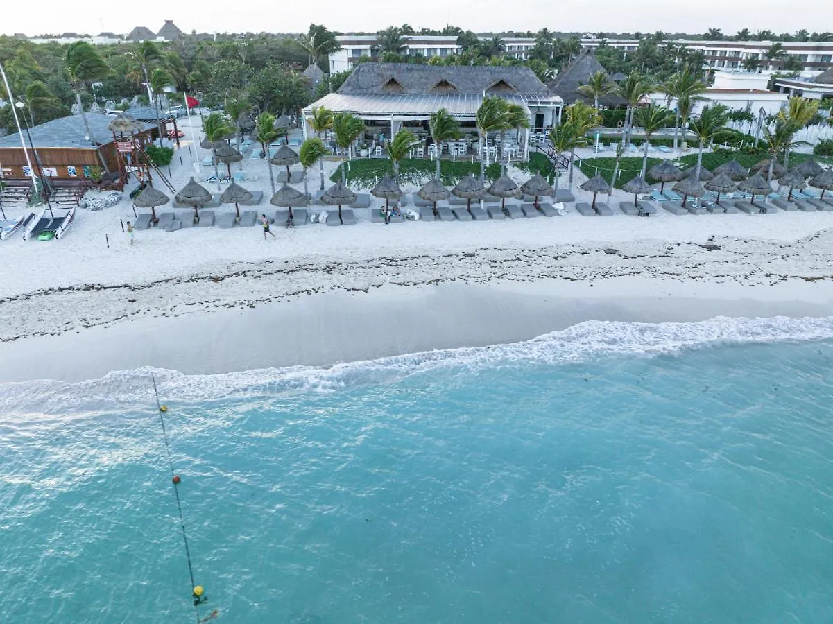 Xaha Villas Suites&Golf Resort Tulum 3*,